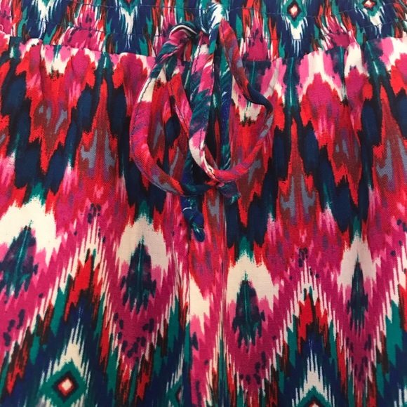 No Boundaries Tribal Print Shorts - Picture 2 of 4